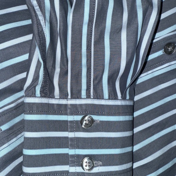 Hugo Boss Men’s Casual Button-Up Shirt – Size Medium – Striped Long Sleeve - Picture 13 of 13